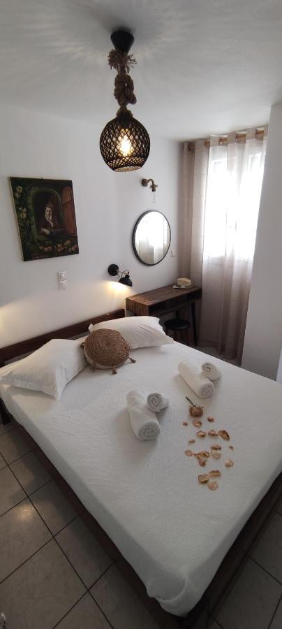 Kapetanos Rooms Naxos City Eksteriør bilde