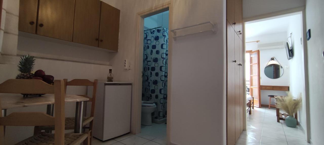 Kapetanos Rooms Naxos City Eksteriør bilde
