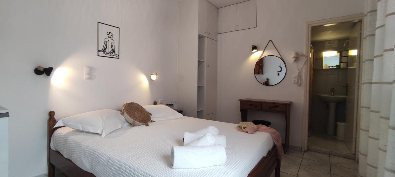 Kapetanos Rooms Naxos City Eksteriør bilde
