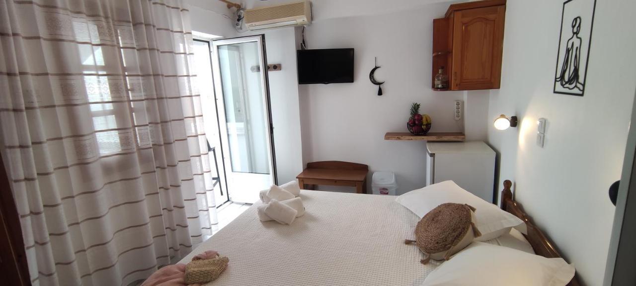 Kapetanos Rooms Naxos City Eksteriør bilde