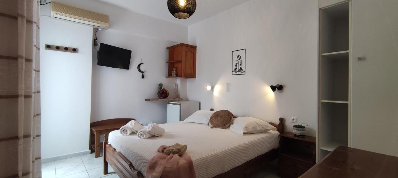 Kapetanos Rooms Naxos City Eksteriør bilde