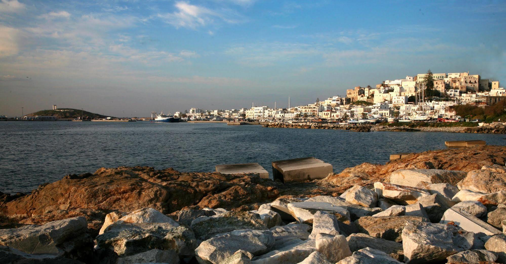 Kapetanos Rooms Naxos City Eksteriør bilde